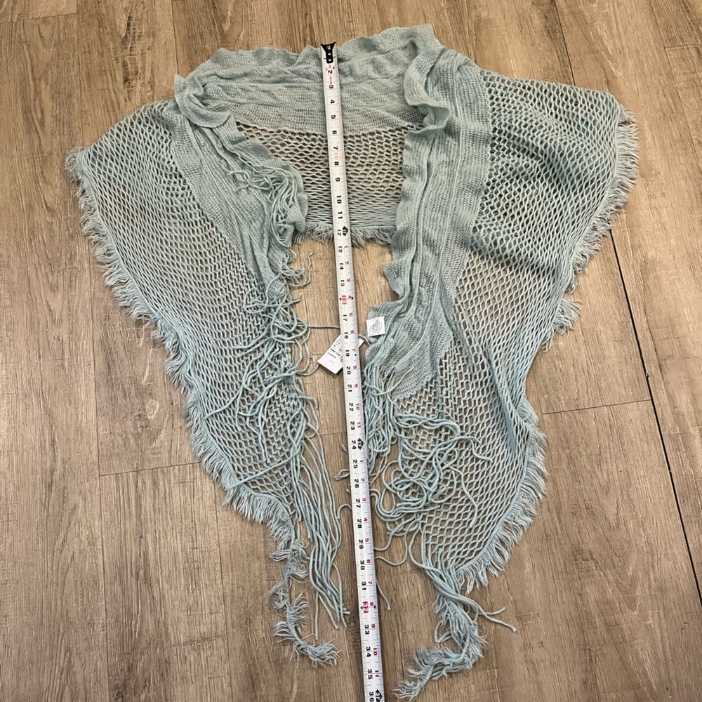 NWT Dressbarn Light Blue Knit Shawl - Picture 13 of 14